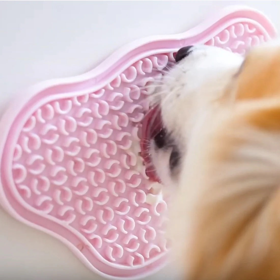 f. PAW Lick Suction Pad Slow Feeder & Anti-Anxiety Food Mat Pink