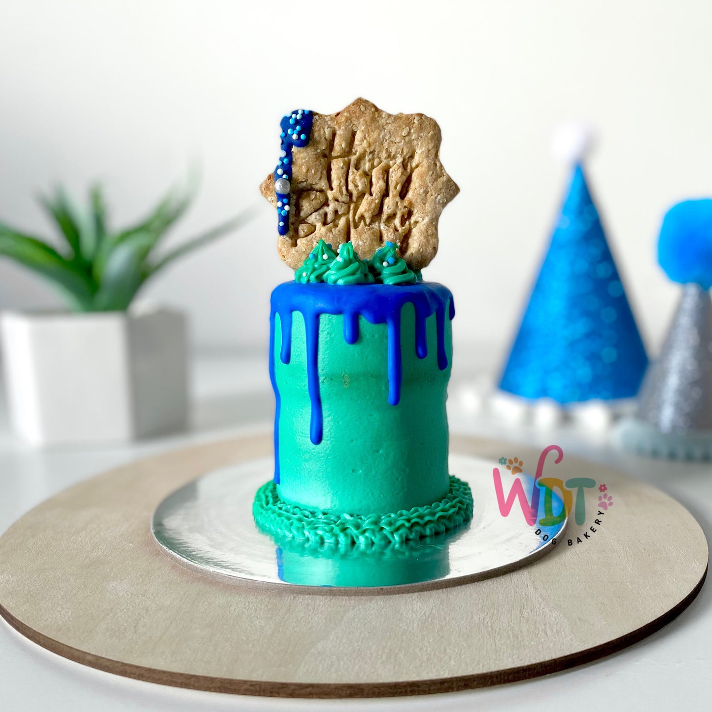 b. Mini Birthday Pupcake