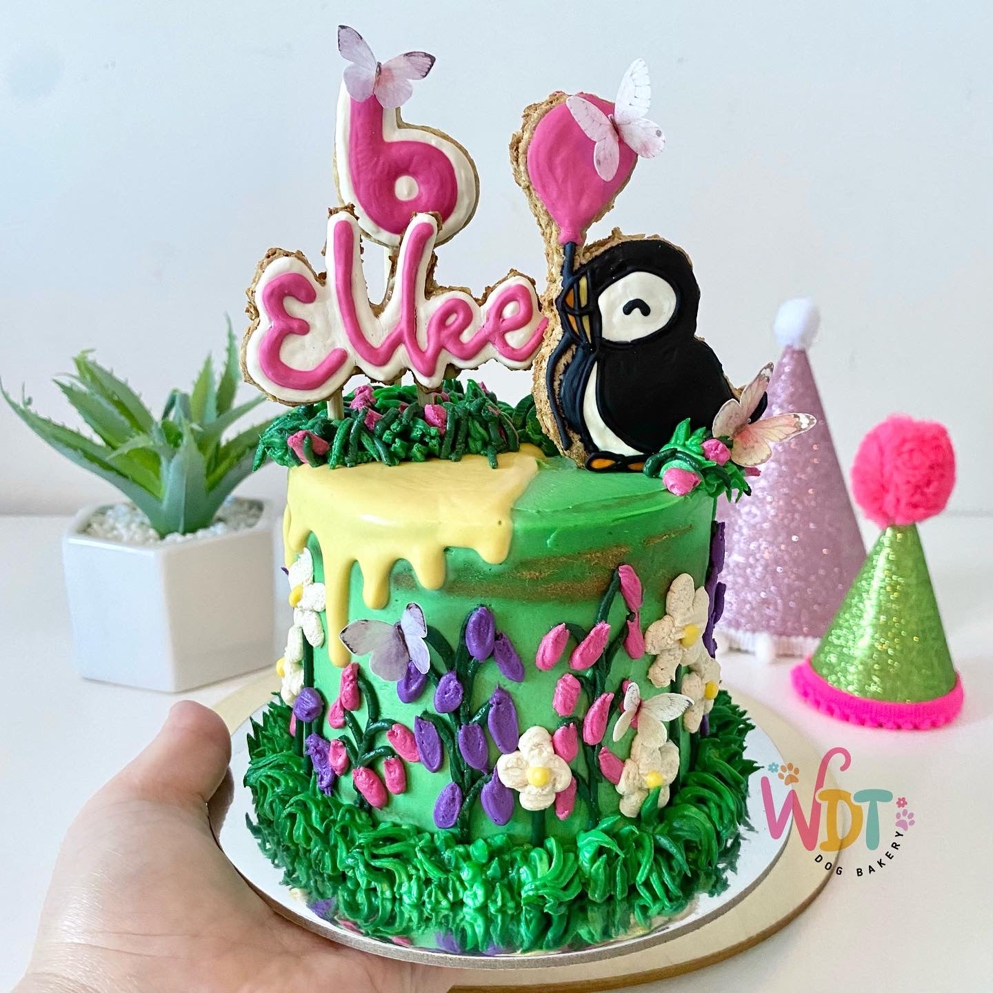 b. Custom Pupcake QUOTE Request