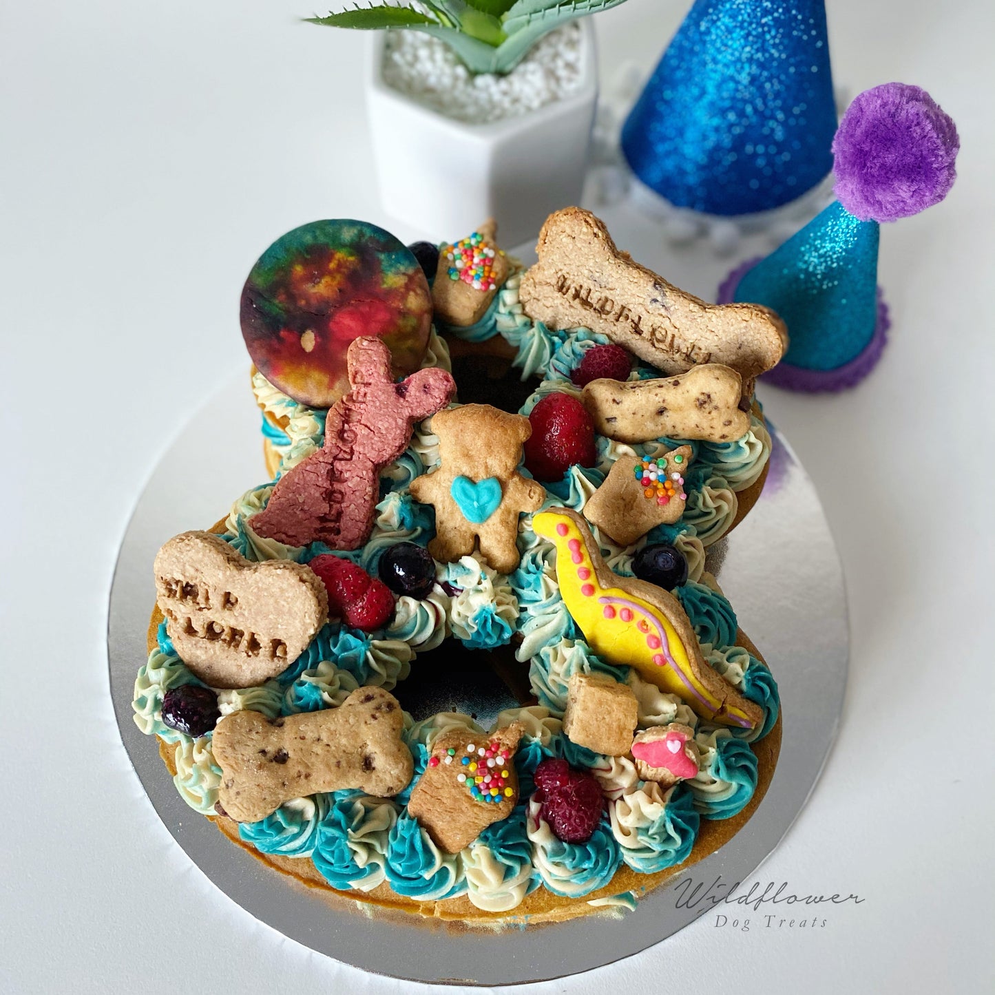 b. Number Pupcake XLarge