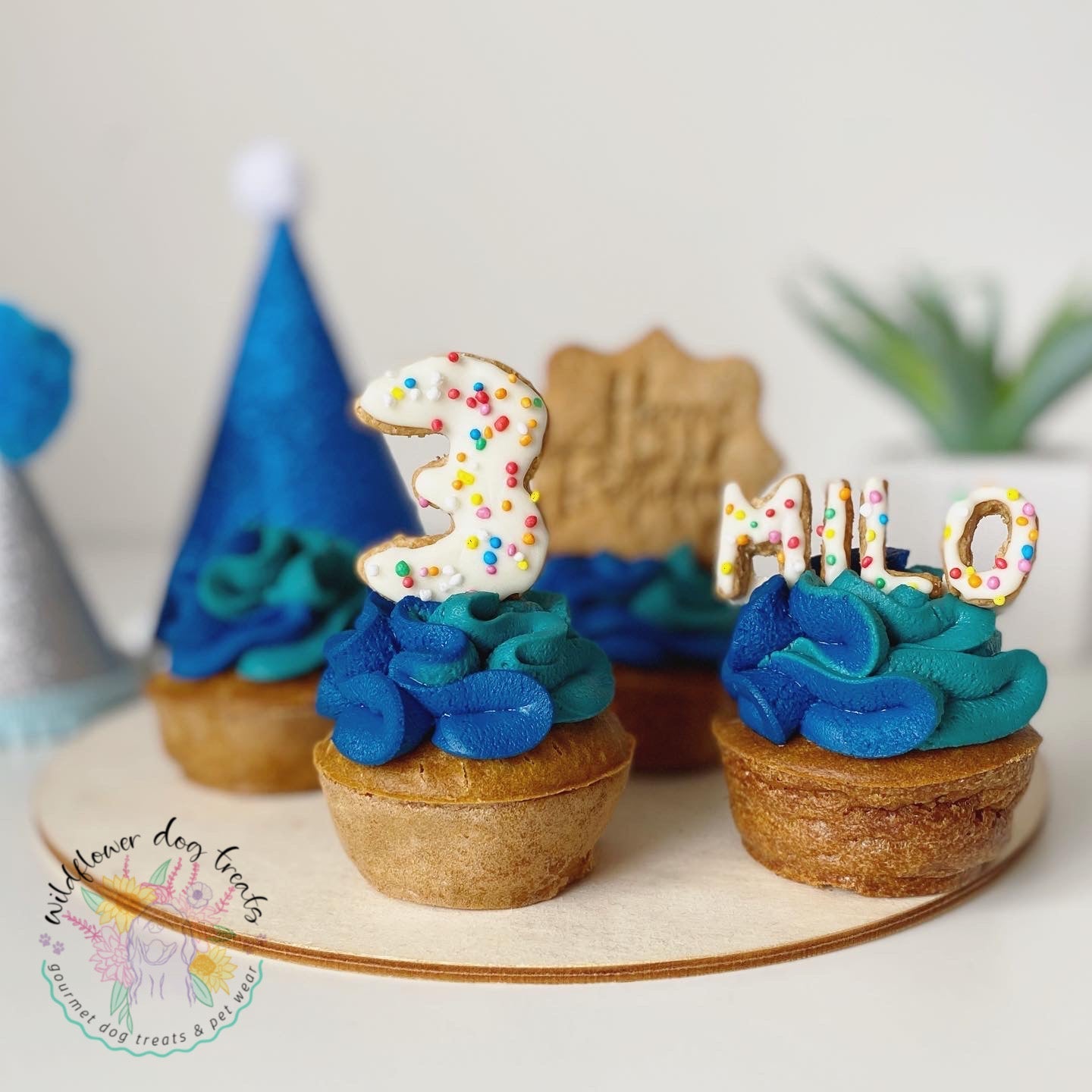 b. Pup-Cupcakes