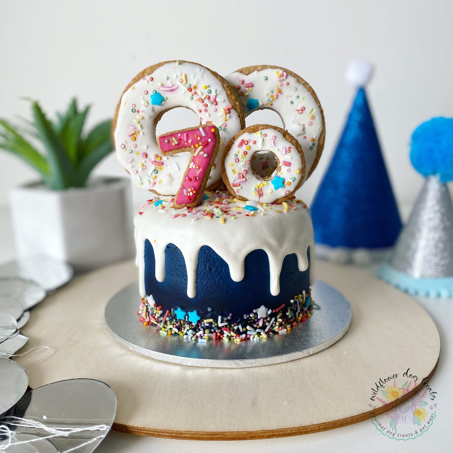 b. Donut Dreams Pupcake